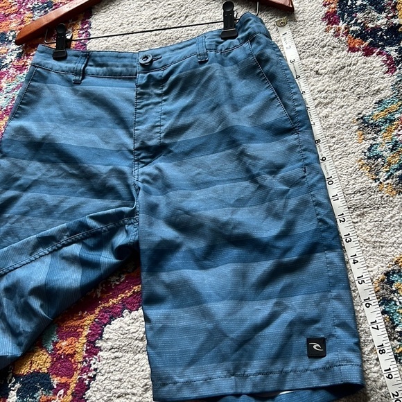 Mirage Pier Boardwalk Shorts RIP CURL Men’s 29 Waist - Picture 10 of 11